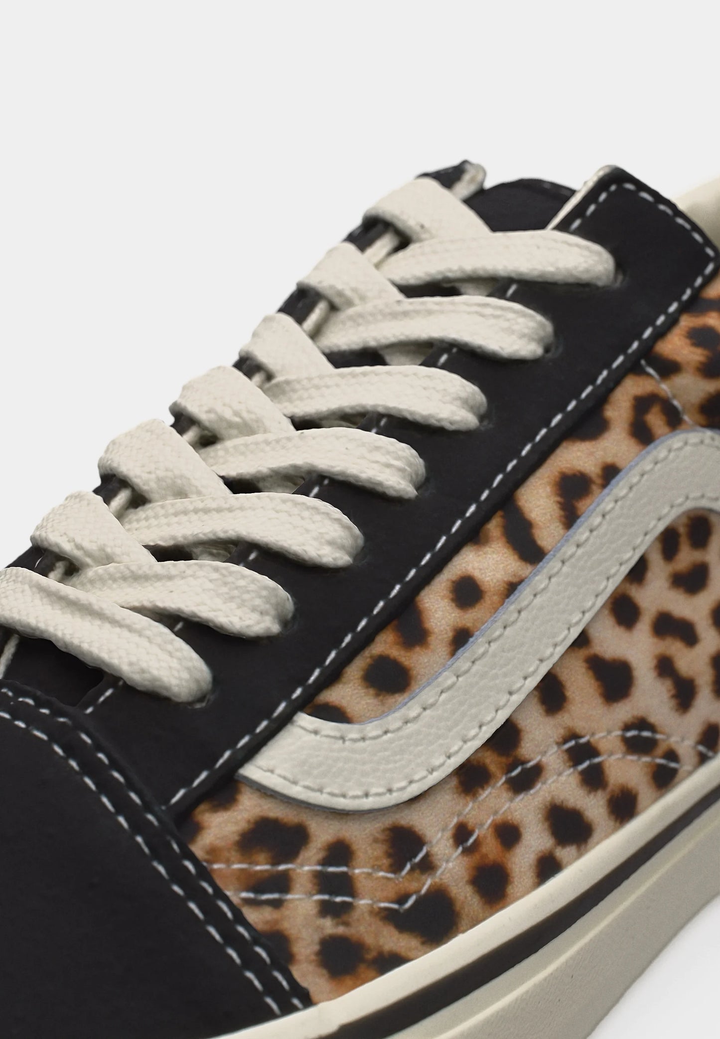 Vans Leopard Low Top